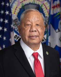 d.apatang 253x316